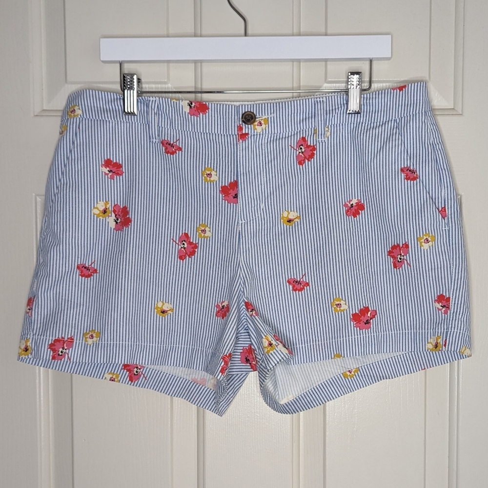 Old Navy Pinstripe‎ With Floral Shorts Blue/White/Red Women's 12